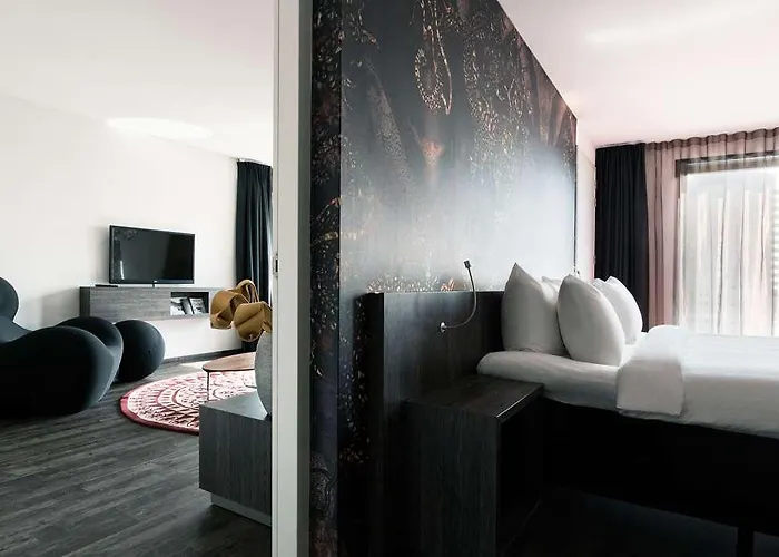 Hotel Mainport Rotterdam