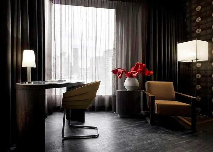 Hotel Mainport Rotterdam