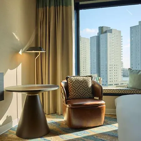 Hotel Mainport *