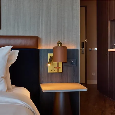 Mainport Hotel