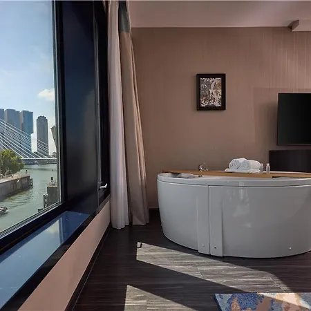 Hotell Mainport Rotterdam