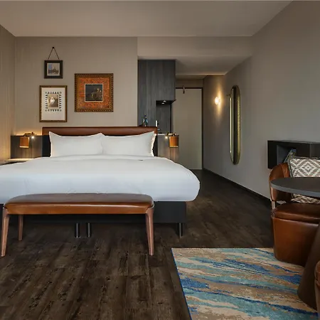 Hotel Mainport Rotterdam